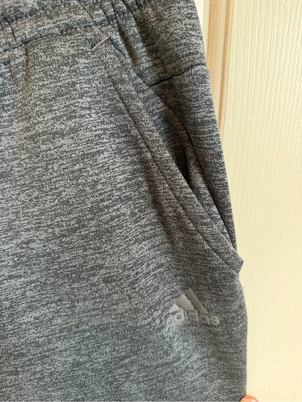 Men’s Adidas Climawarm Game and Go Heather Gray Joggers 2XL EUC